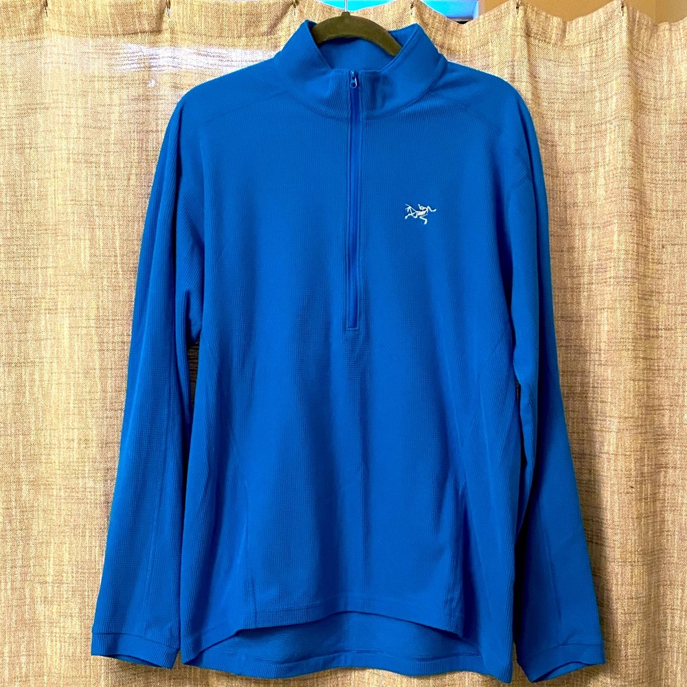 Arc’teryx half zip jacket, size Large